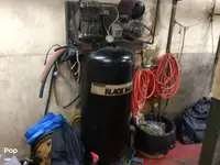 ટ્રોલર વેચાણ માટે