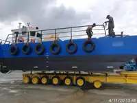 વર્ક બોટ વેચાણ માટે