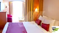 ક્રૂઝ જહાજ વેચાણ માટે