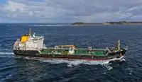 Oil/Chemical tanker વેચાણ માટે
