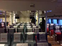 ક્રૂઝ જહાજ વેચાણ માટે