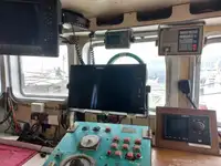 ટ્રોલર વેચાણ માટે