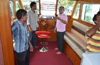 ક્રૂ બોટ વેચાણ માટે