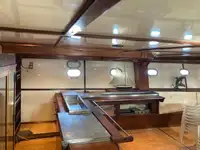 ફેરી જહાજ વેચાણ માટે