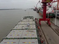 કન્ટેનર જહાજ વેચાણ માટે
