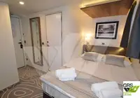 ક્રૂઝ જહાજ વેચાણ માટે