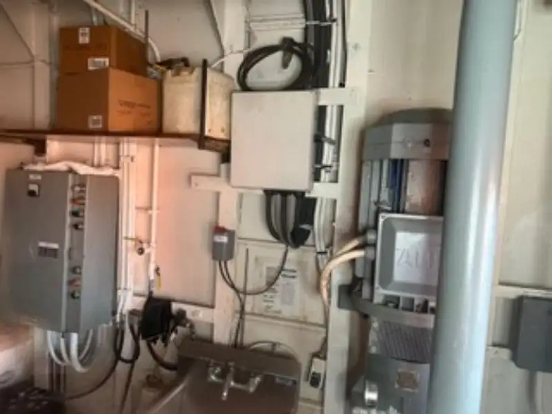 ટોવબોટ વેચાણ માટે