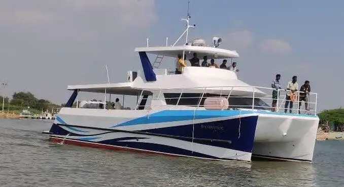 મોટર જહાજ વેચાણ માટે