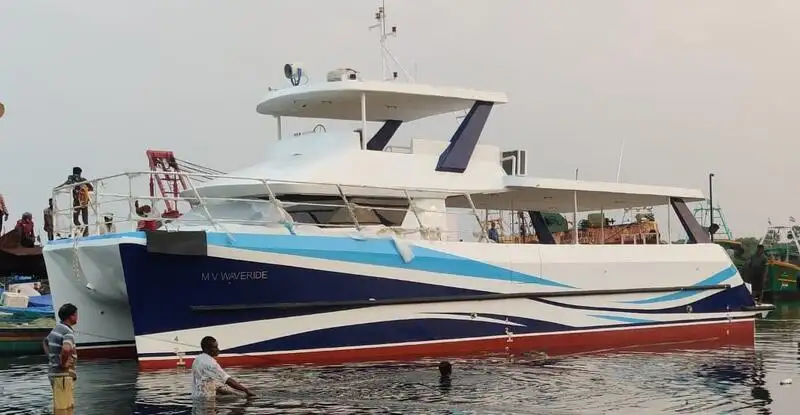 મોટર જહાજ વેચાણ માટે