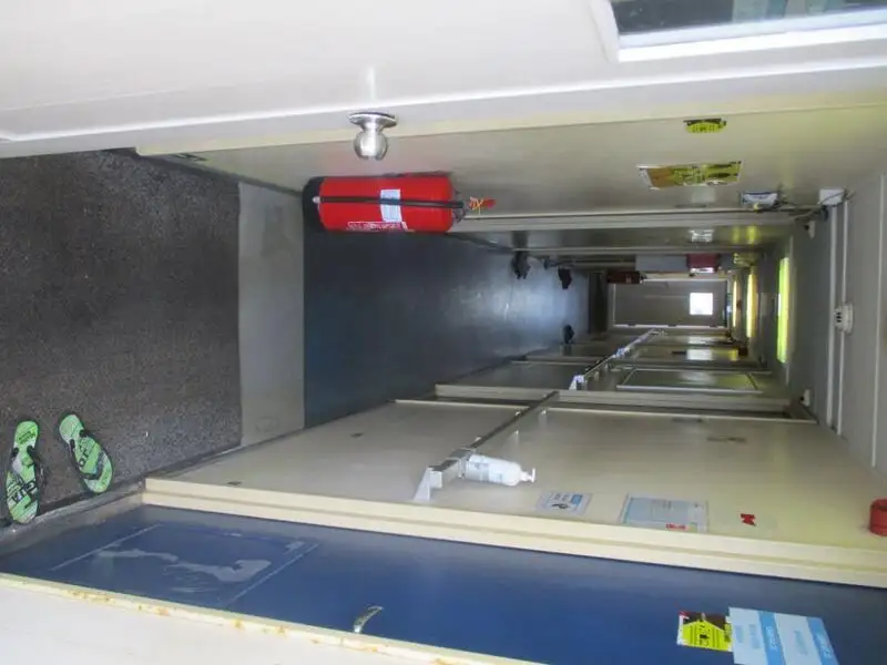 બાર્જ વેચાણ માટે