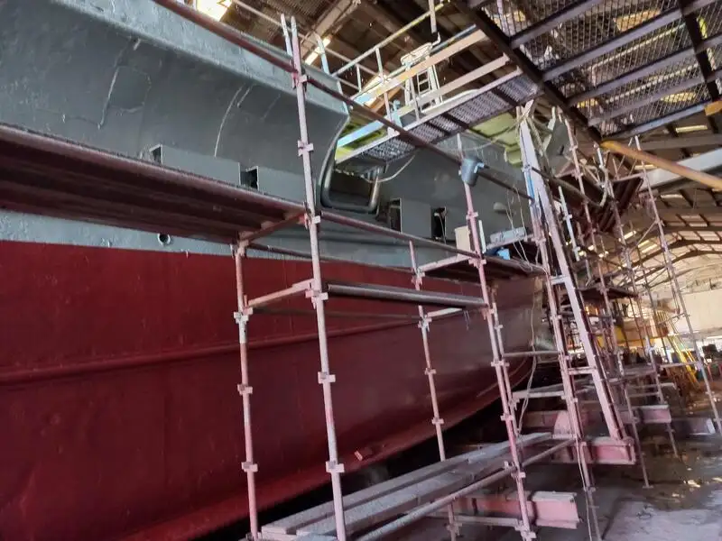 લાંબી લાઇનનું જહાજ વેચાણ માટે