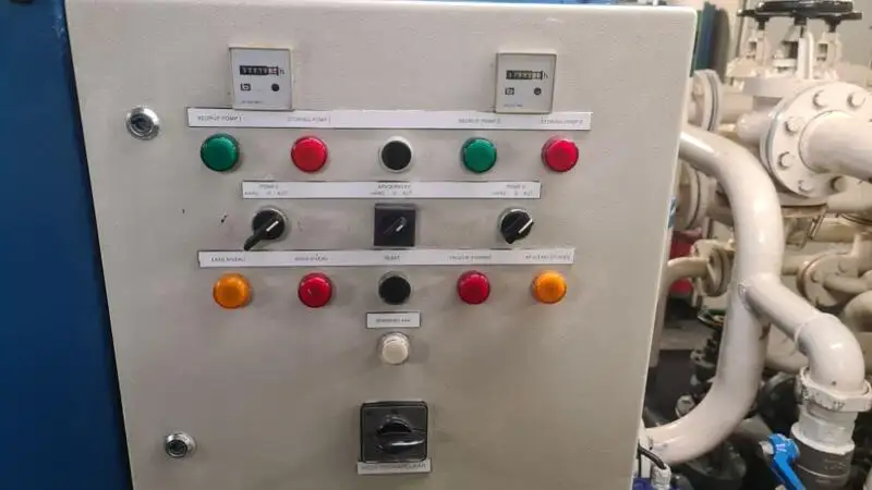 સપ્લાય જહાજ વેચાણ માટે