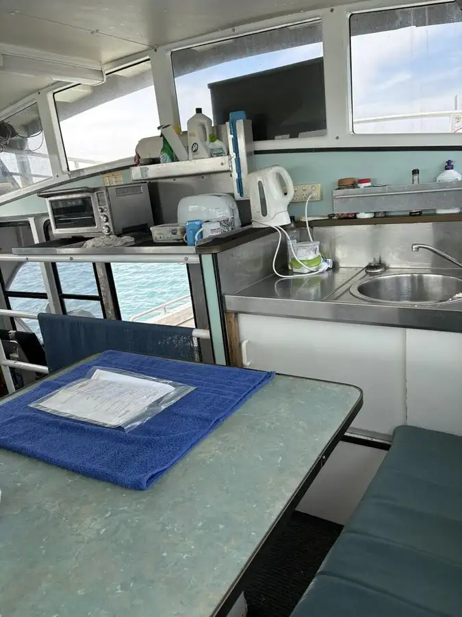 માછલી પ્રક્રિયા જહાજ વેચાણ માટે