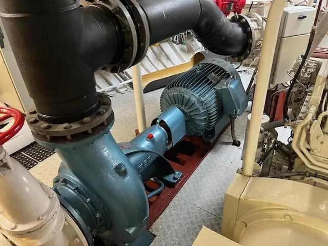 માછીમારી ટ્રોલર વેચાણ માટે