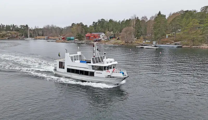 મોટર જહાજ વેચાણ માટે