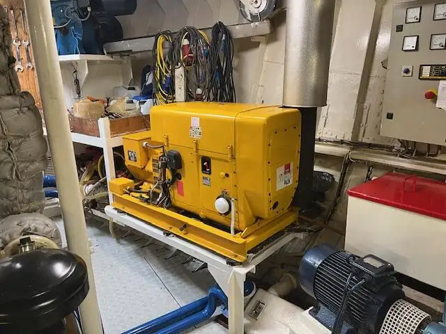 માછીમારી ટ્રોલર વેચાણ માટે