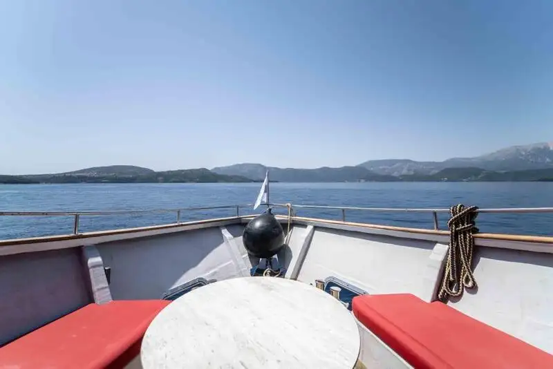 મોટર જહાજ વેચાણ માટે