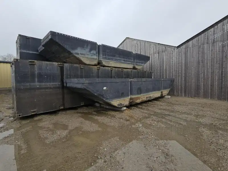 પોન્ટૂન વેચાણ માટે