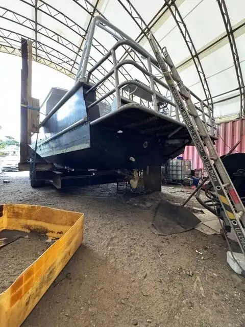 માછીમારી ટ્રોલર વેચાણ માટે