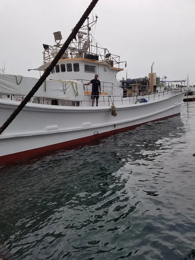 લાંબી લાઇનનું જહાજ વેચાણ માટે