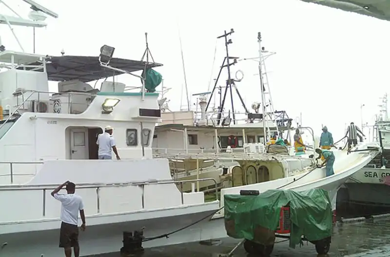 લાંબી લાઇનનું જહાજ વેચાણ માટે