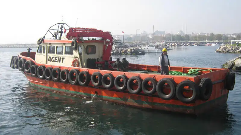 ટોવબોટ વેચાણ માટે