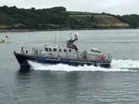 લાઇફ બોટ વેચાણ માટે