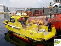 કામ બોટ વેચાણ માટે