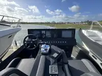 કઠોર ઇન્ફ્લેટેબલ બોટ વેચાણ માટે