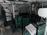 કન્ટેનર જહાજ વેચાણ માટે