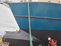 માછીમારી ટ્રોલર વેચાણ માટે