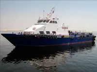 ક્રૂ બોટ વેચાણ માટે
