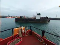 બાર્જ વેચાણ માટે