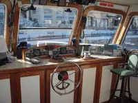 ક્રુઝ જહાજ વેચાણ માટે