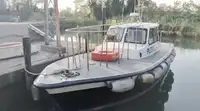 પાયલોટ બોટ વેચાણ માટે