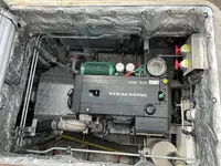 કામ બોટ વેચાણ માટે