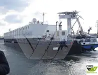 કન્ટેનર જહાજ વેચાણ માટે