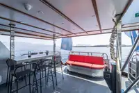 મોટર જહાજ વેચાણ માટે